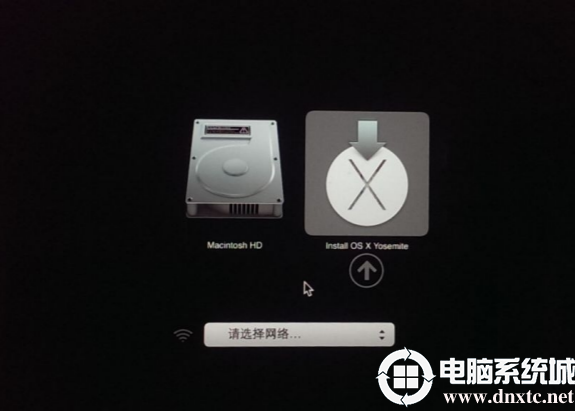 开机按option 选Install OS X Yosemite